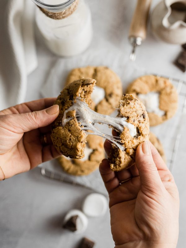 Biscuiti Brownies / Blondies cu Marshmallow - imagine 2