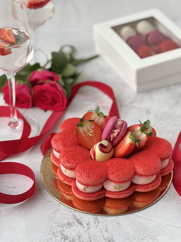 Tort inima Macarons